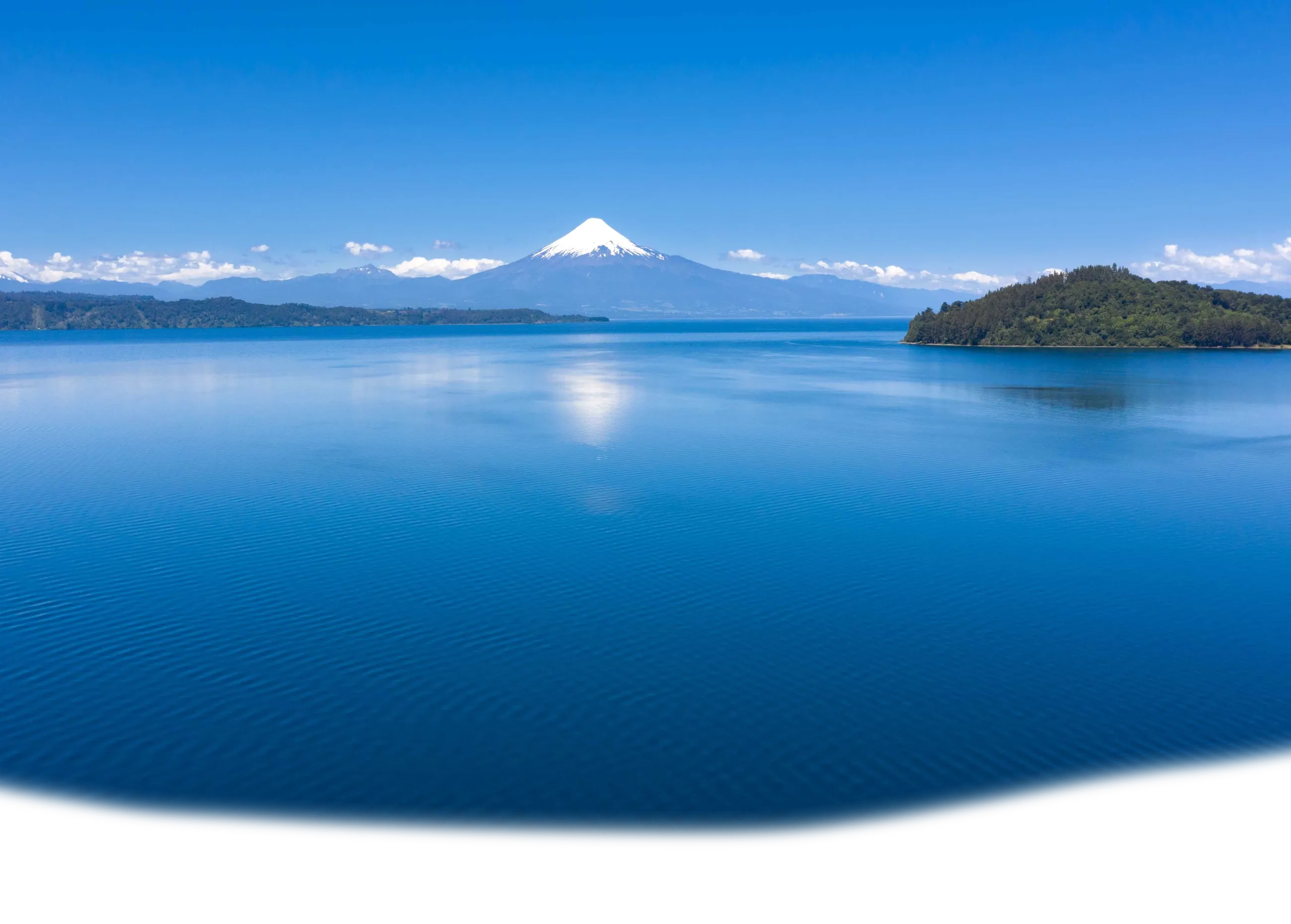 Background Hero Lago